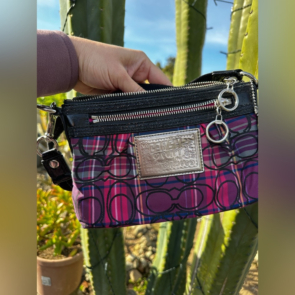Y2K COACH POPPY SIGNATURE TARTAN PLAID CANVAS CROSSBODY BAG